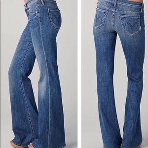 Mother flare jeans the wilder medium kitty wash